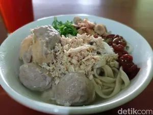 Bakso Loma - Mie & Bakso di Cihideung, Tasikmalaya