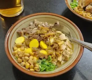 Soto Ayam Pataruman Bu Rina - Warung Makan di Pataruman, Tasikmalaya